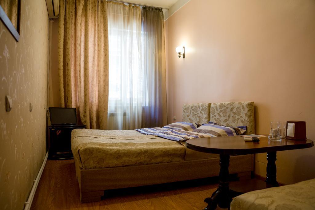 Hotel Mini Yerevan Luaran gambar